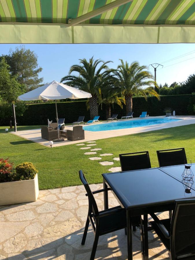 Charmante Villa Familiale Vence Buitenkant foto